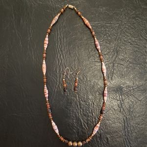 Necklace and earrings set